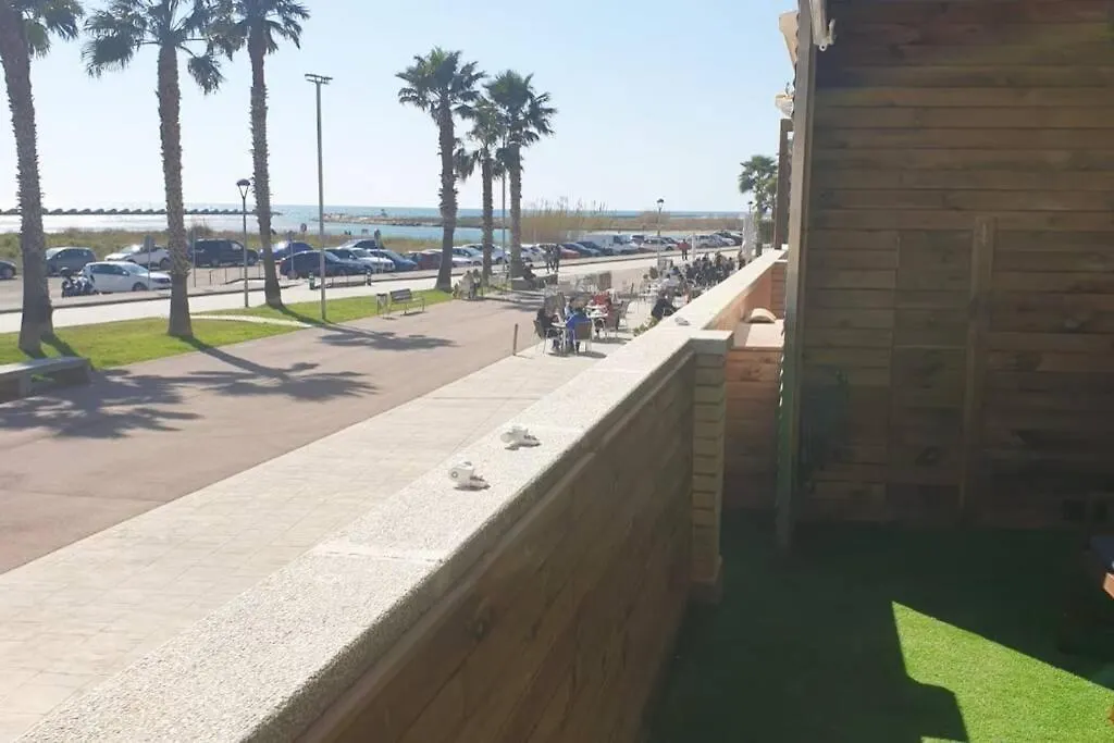 Apartamento Para 5 Personas Frente Al Mar Con Piscina Y Parking Cubelles Apartment