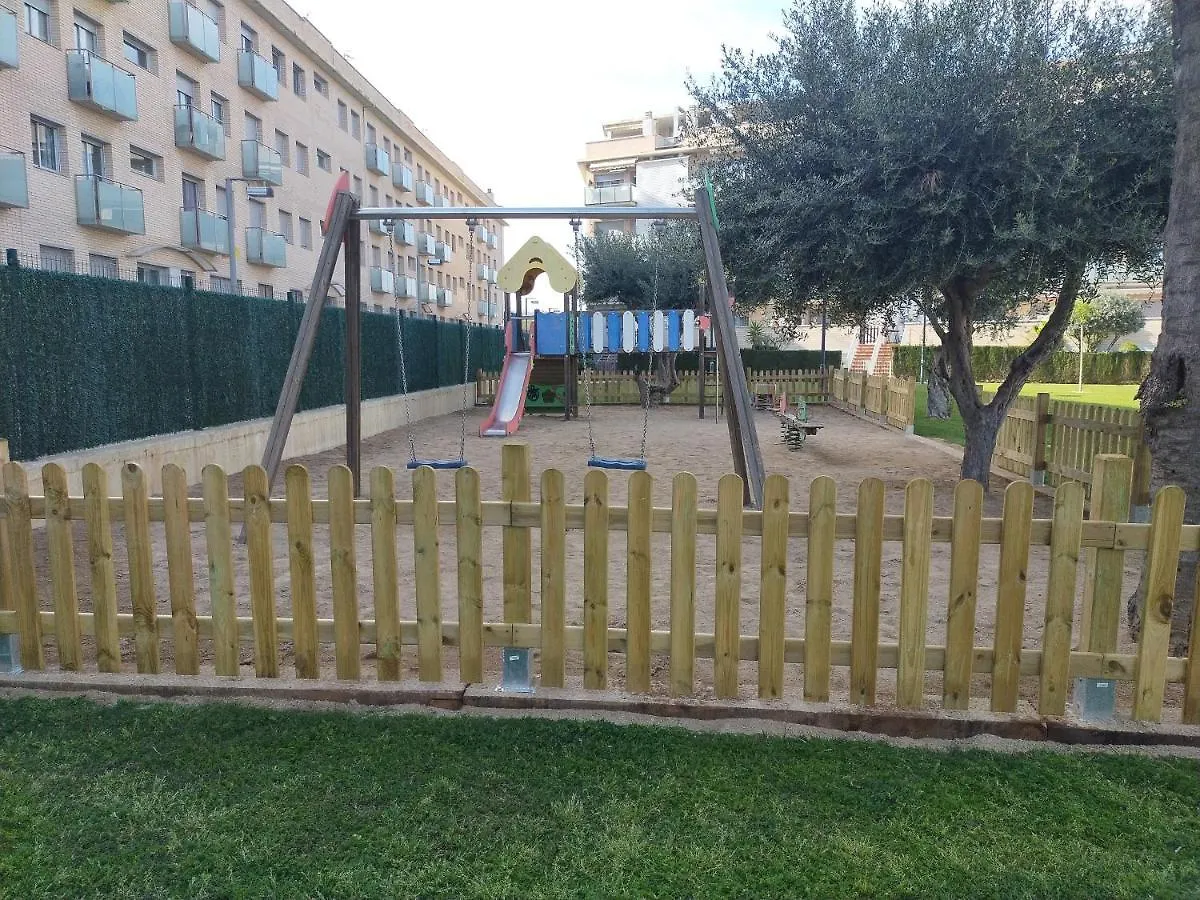 Apartamento Para 5 Personas Frente Al Mar Con Piscina Y Parking Cubelles 0*,
